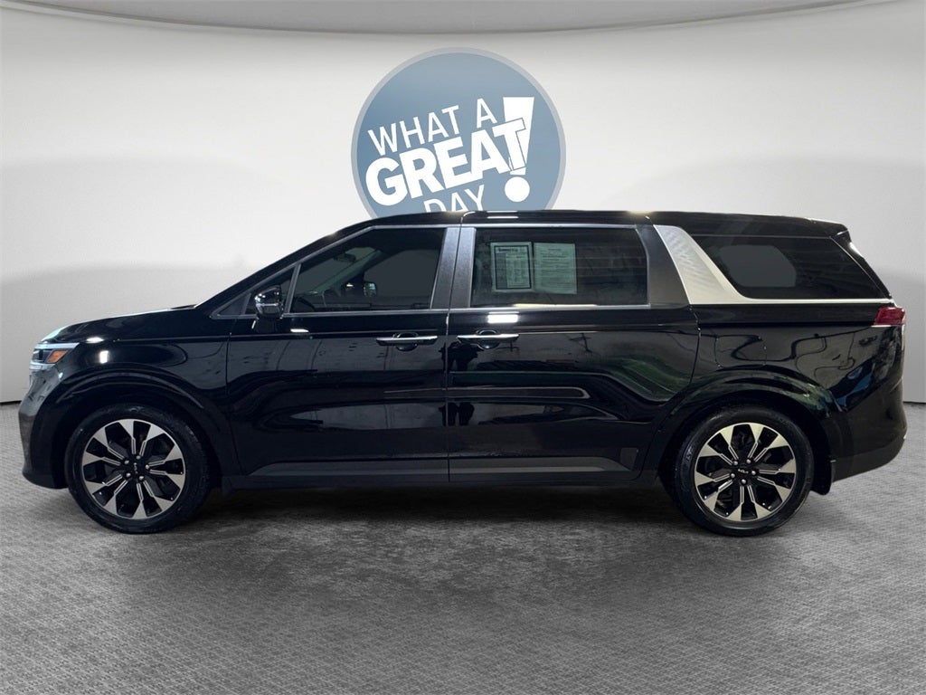 2022 Kia Carnival EX