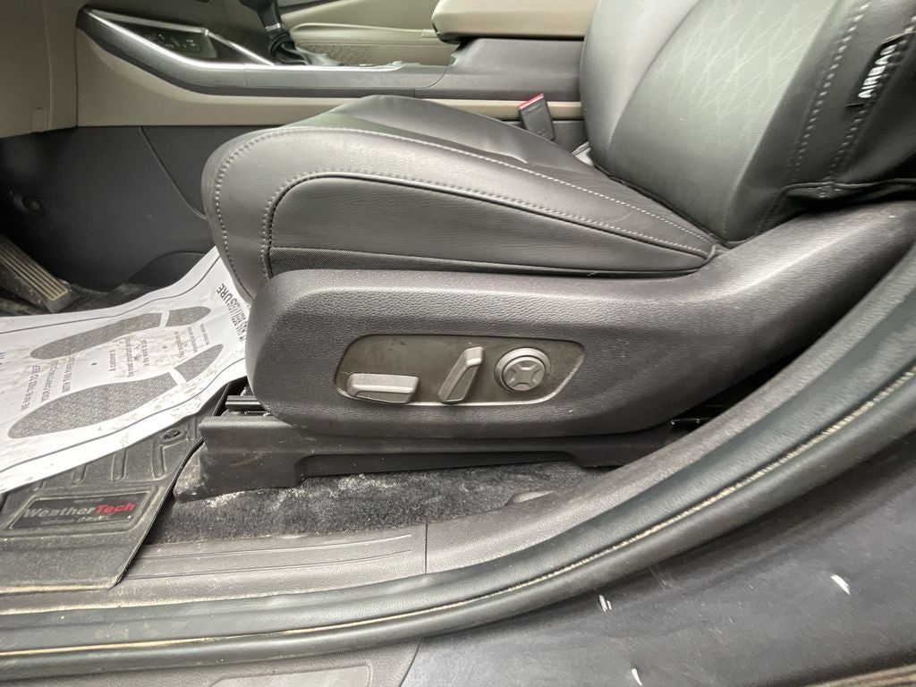 2025 Kia Carnival EX