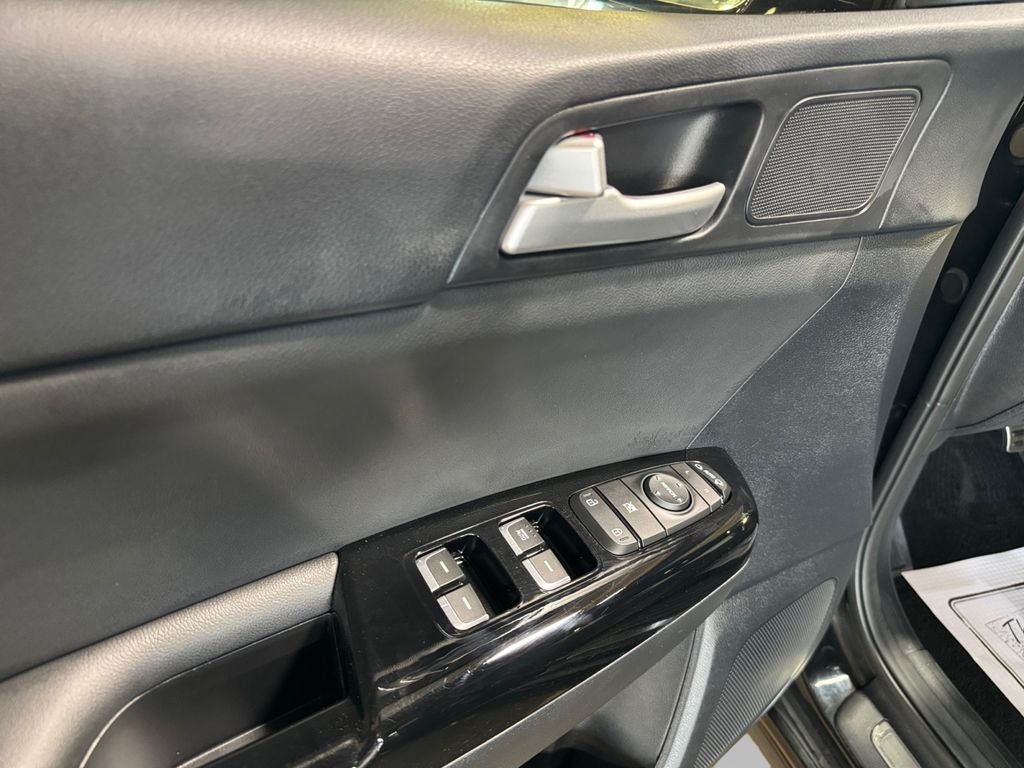 2022 Kia Sportage Nightfall FWD