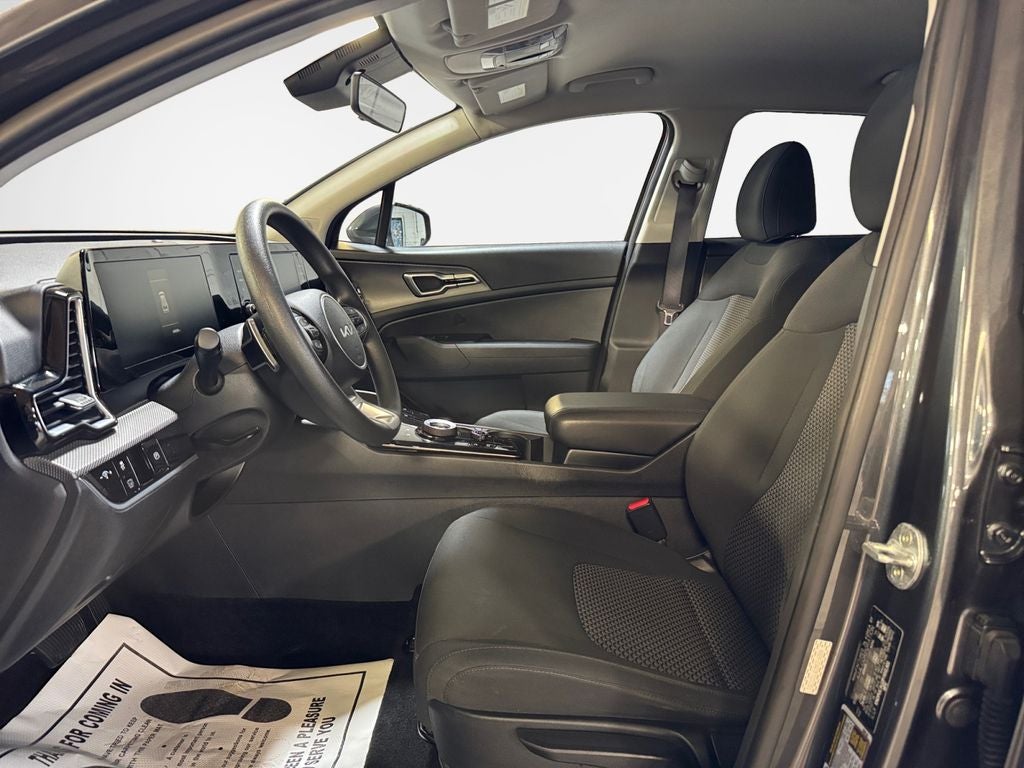 2023 Kia Sportage Hybrid LX