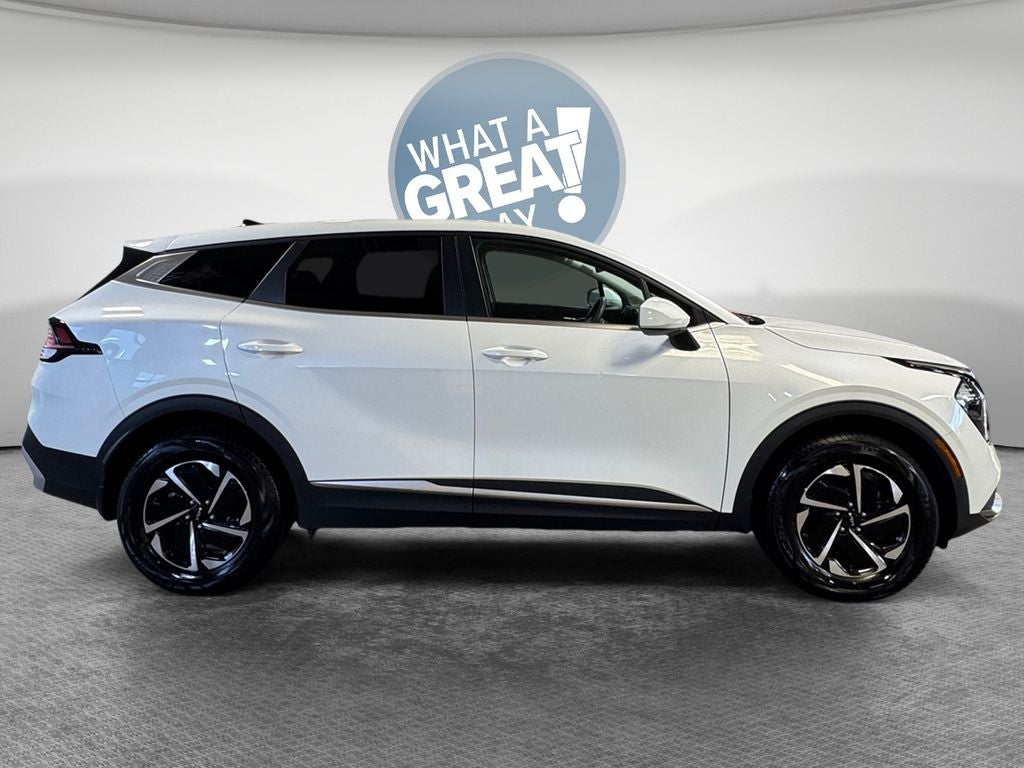 2023 Kia Sportage Hybrid LX AWD