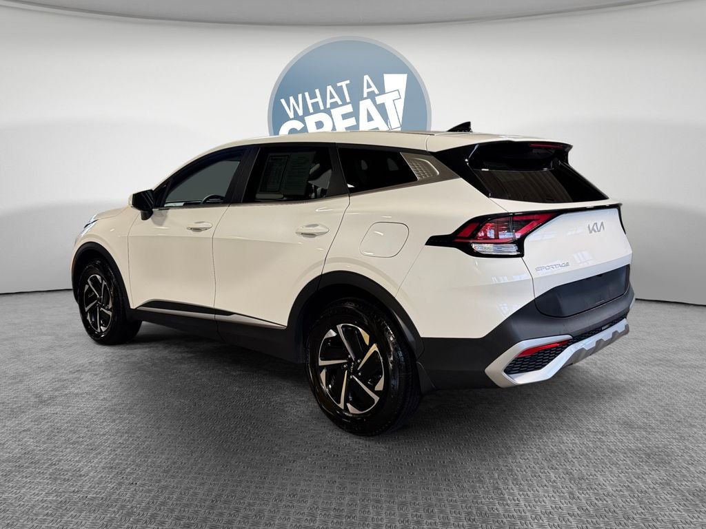 2023 Kia Sportage Hybrid LX AWD