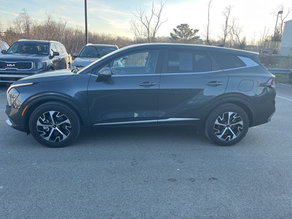 2024 Kia Sportage EX