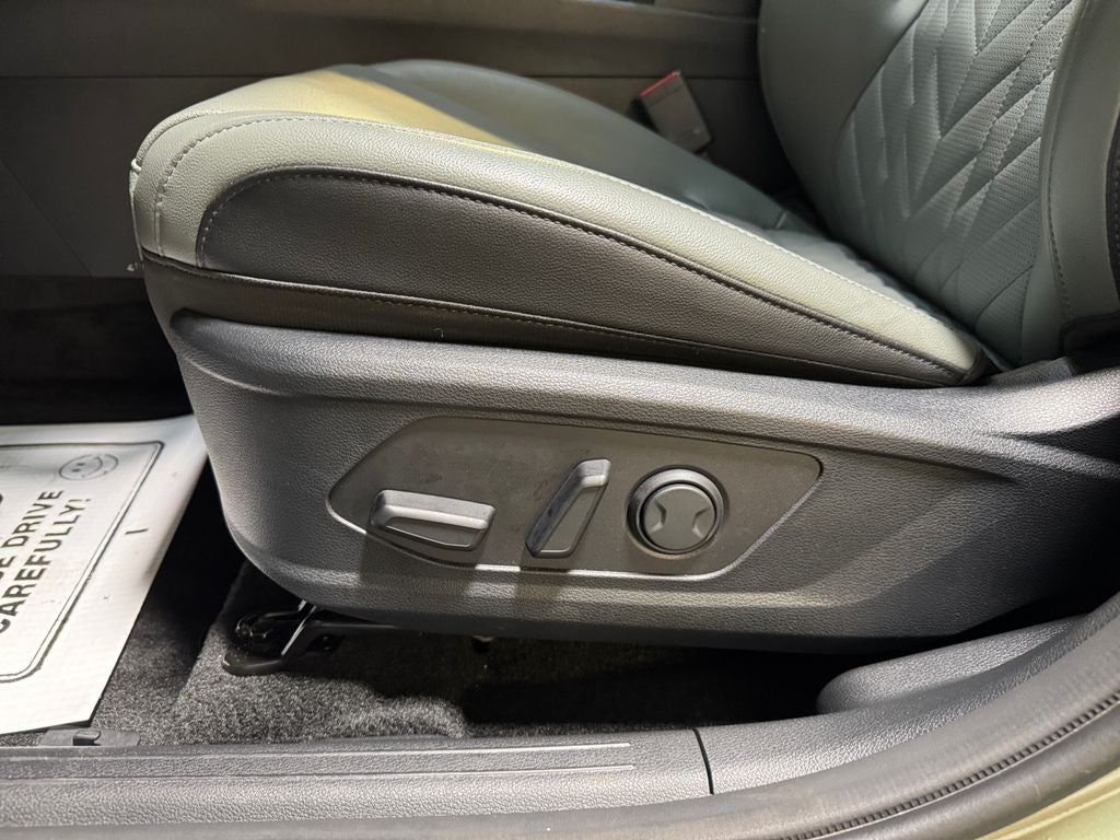 2023 Kia Sportage Plug-In Hybrid X-Line