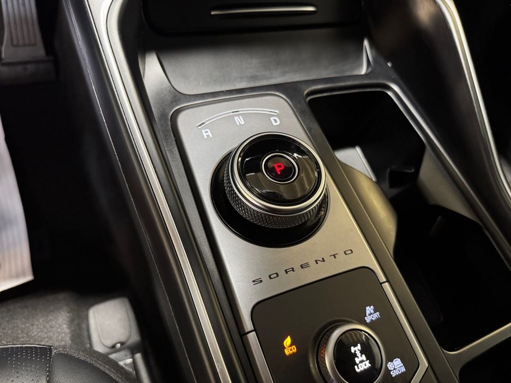 2024 Kia Sorento Hybrid EX