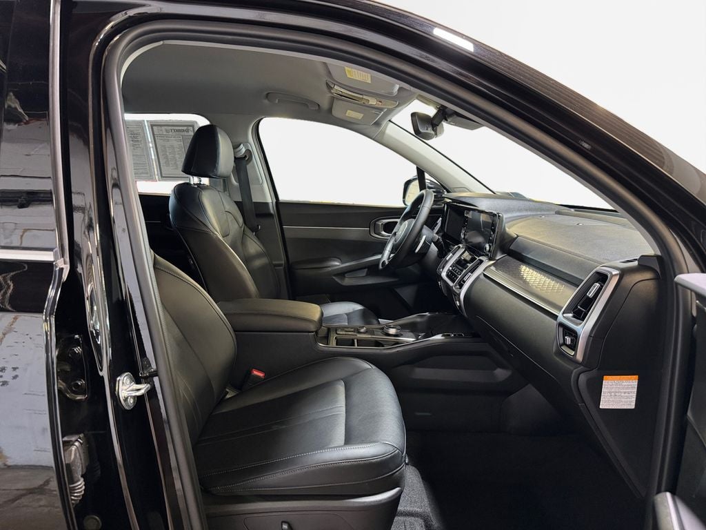 2024 Kia Sorento Hybrid EX