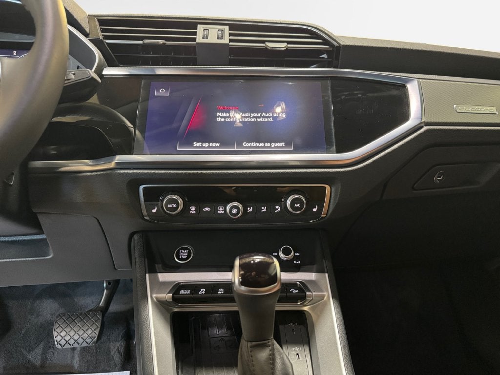 2024 Audi Q3 Premium S Line quattro