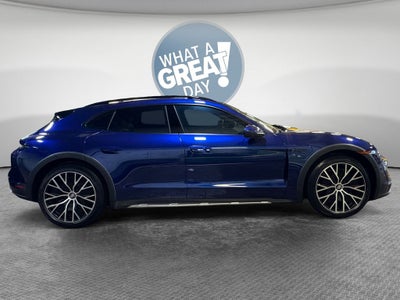 2022 Porsche Taycan Cross Turismo 4