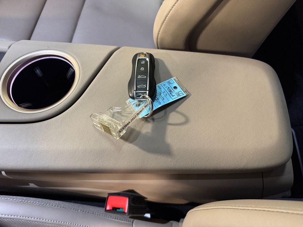 2022 Porsche Taycan Cross Turismo 4