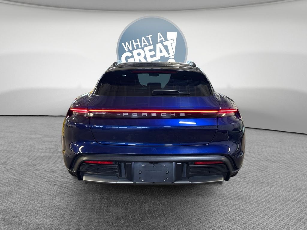 2022 Porsche Taycan Cross Turismo 4