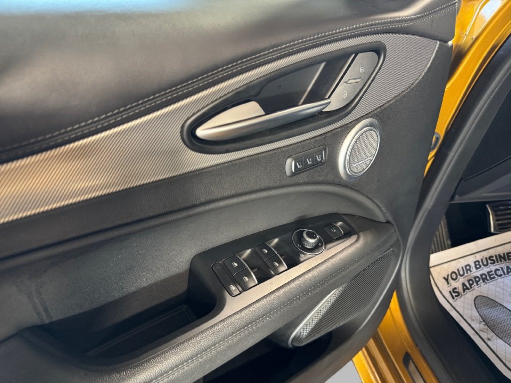 2023 Alfa Romeo Stelvio Veloce