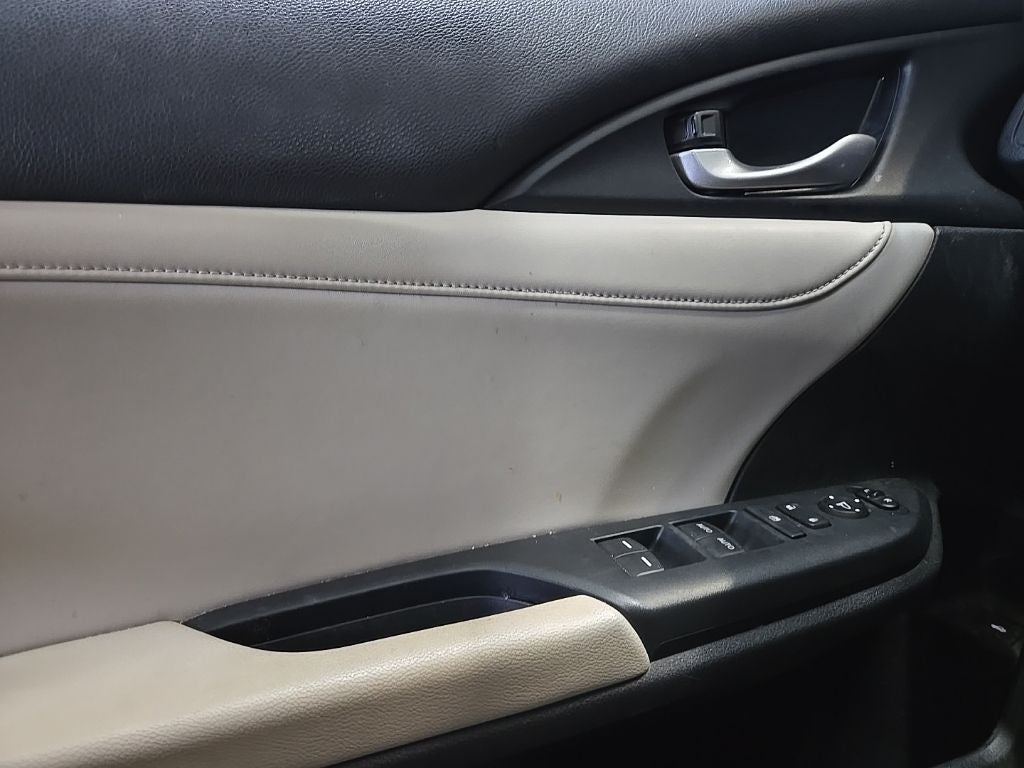2019 Honda Insight Touring