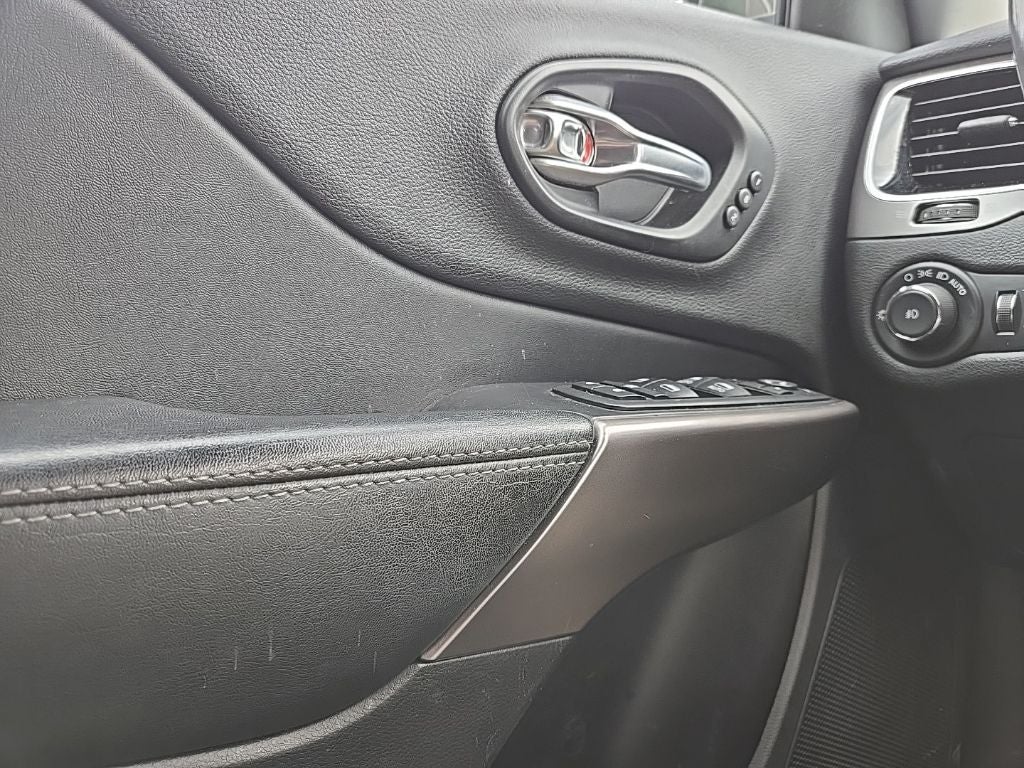 2019 Jeep Cherokee Limited 4WD