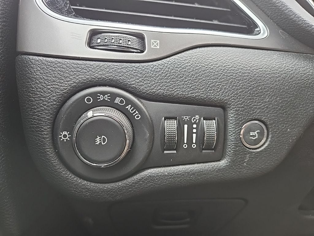 2019 Jeep Cherokee Limited 4WD