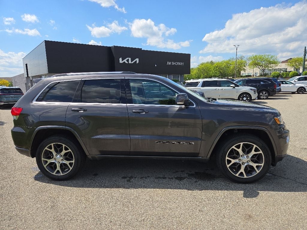 2018 Jeep Grand Cherokee Limited 4WD