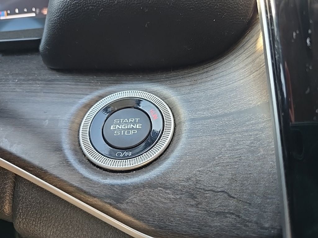 2023 Jeep Grand Cherokee L Limited 4WD