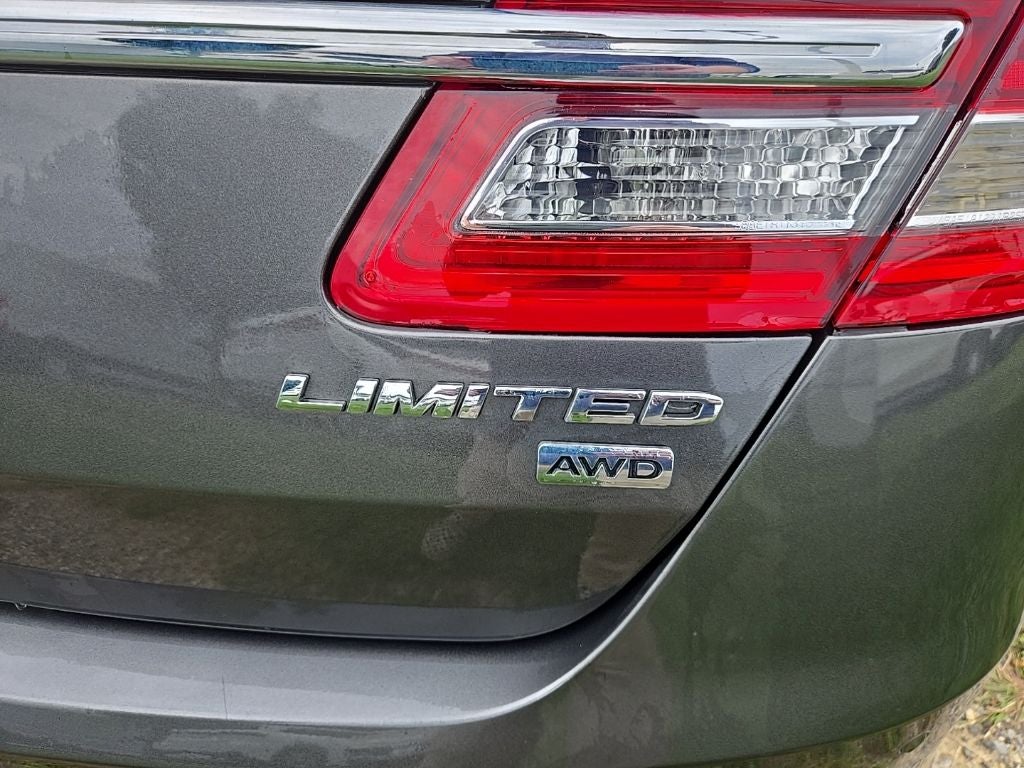 2018 Ford Taurus Limited AWD