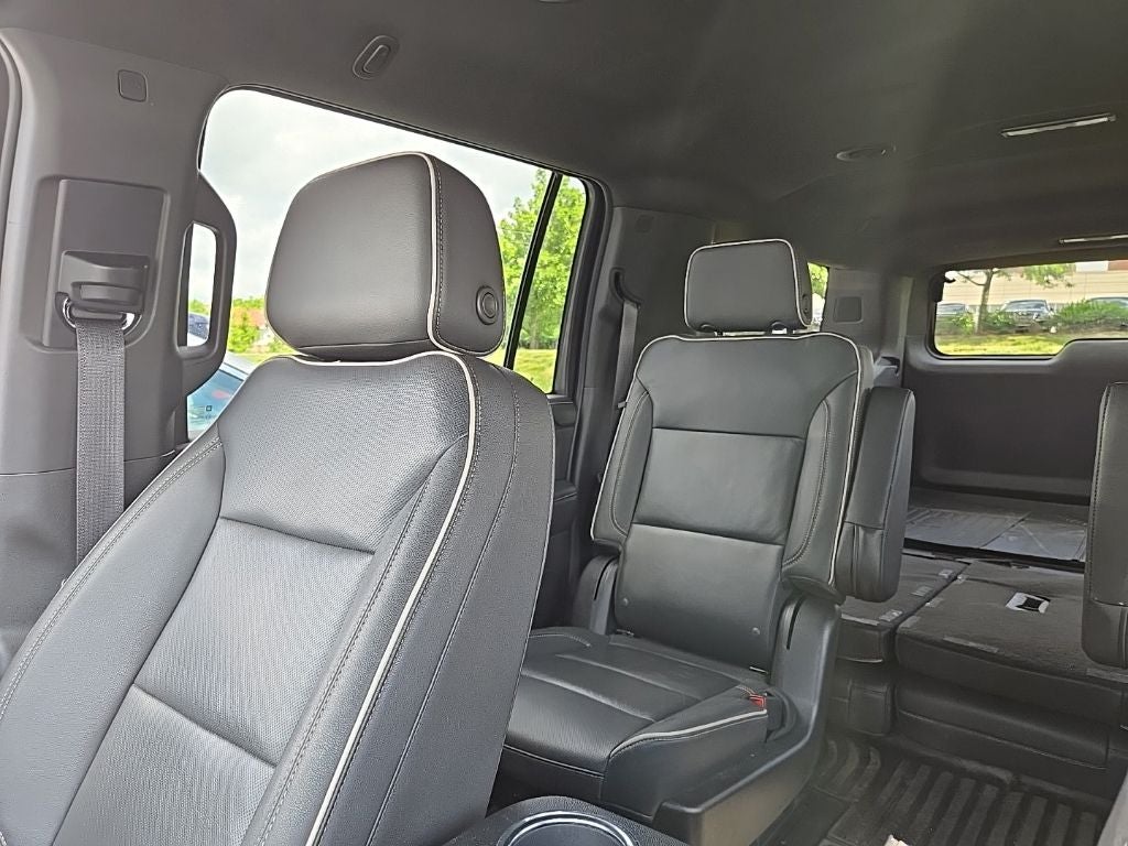 2023 GMC Yukon XL SLT 4WD