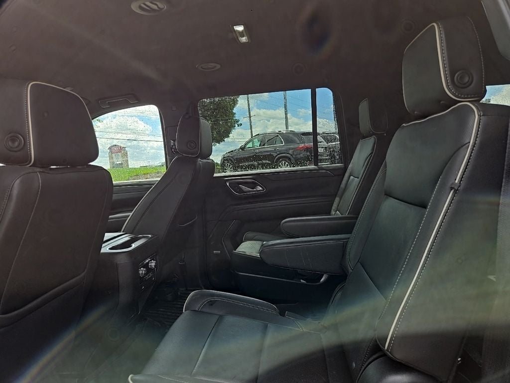 2023 GMC Yukon XL SLT 4WD