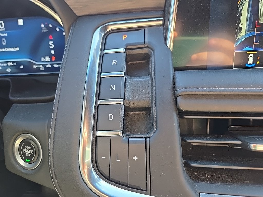 2022 Chevrolet Suburban LT 4WD