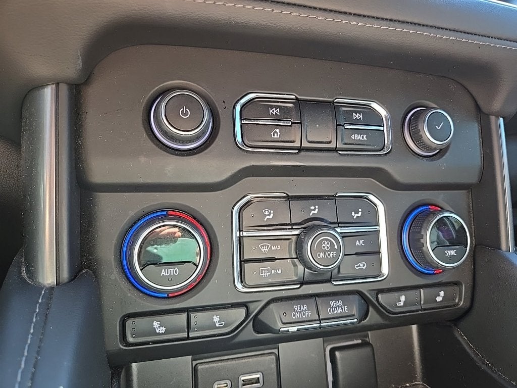2022 Chevrolet Suburban LT 4WD