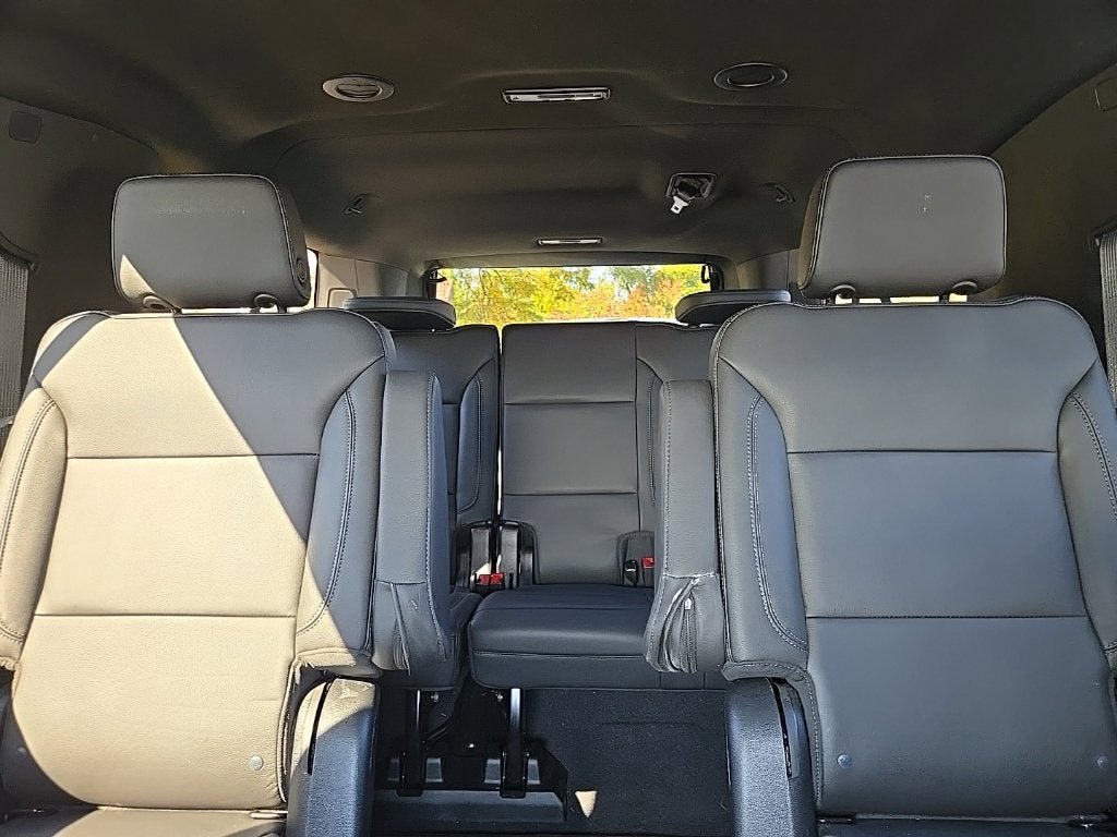 2022 Chevrolet Suburban LT 4WD