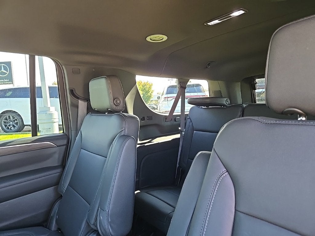 2022 Chevrolet Suburban LT 4WD