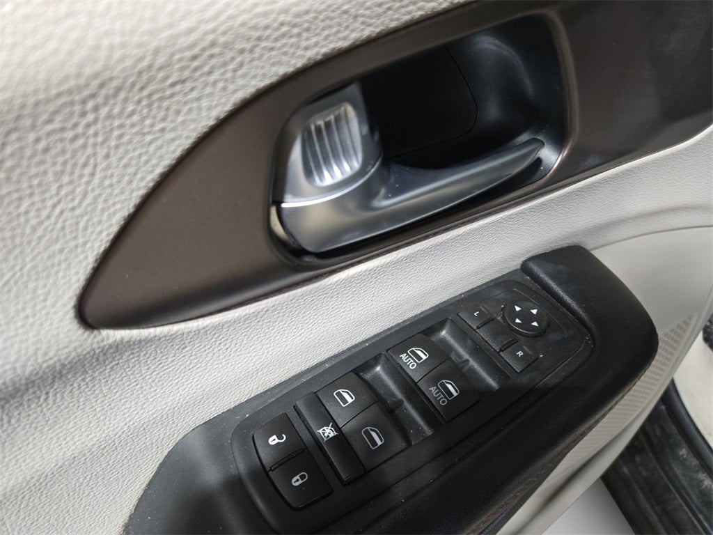 2017 Chrysler Pacifica Touring L