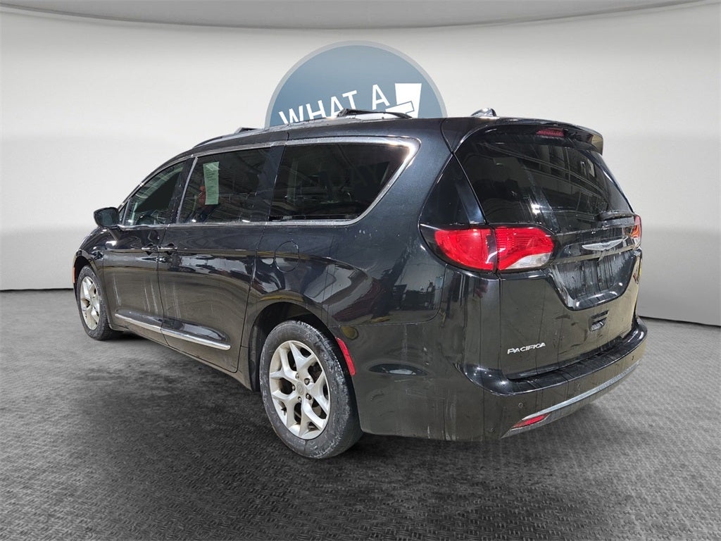 2017 Chrysler Pacifica Touring L
