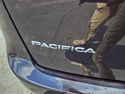 2017 Chrysler Pacifica Touring L Plus