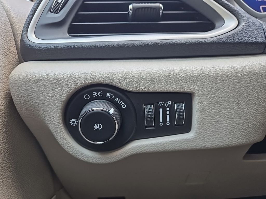 2020 Chrysler Pacifica Touring L Plus