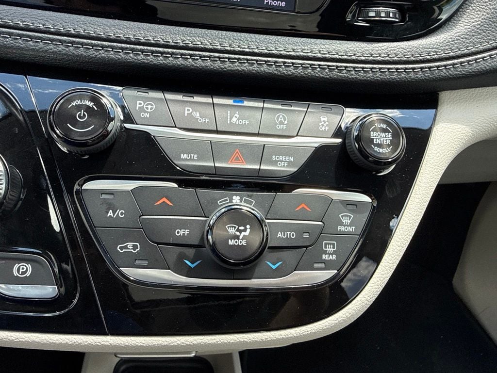 2018 Chrysler Pacifica Limited
