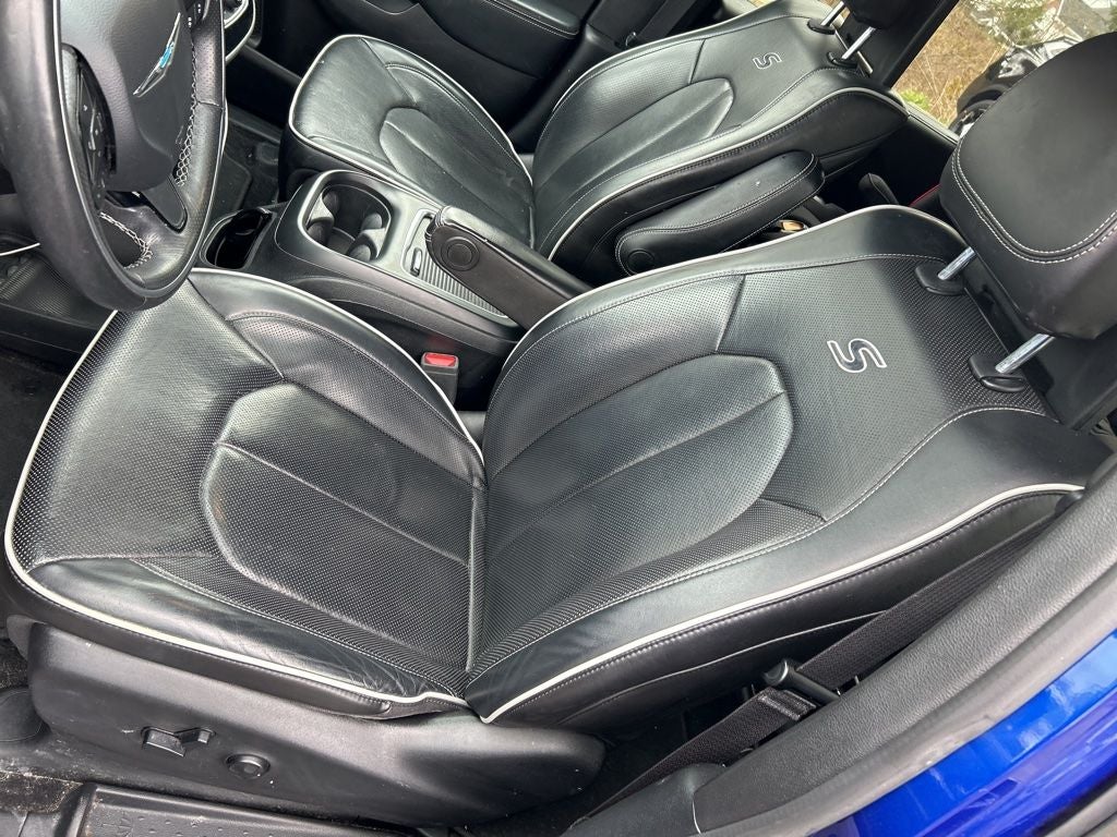 2020 Chrysler Pacifica Hybrid Limited