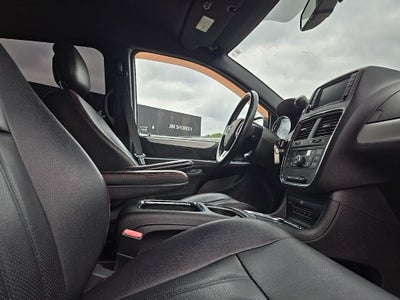 2015 Dodge Grand Caravan R/T