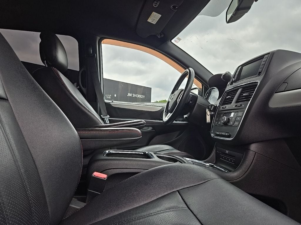 2015 Dodge Grand Caravan R/T