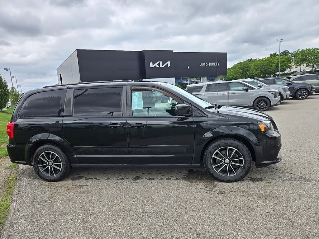 2015 Dodge Grand Caravan R/T