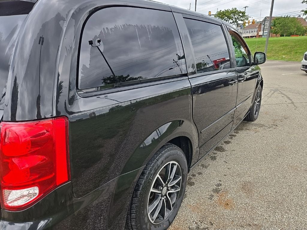 2015 Dodge Grand Caravan R/T