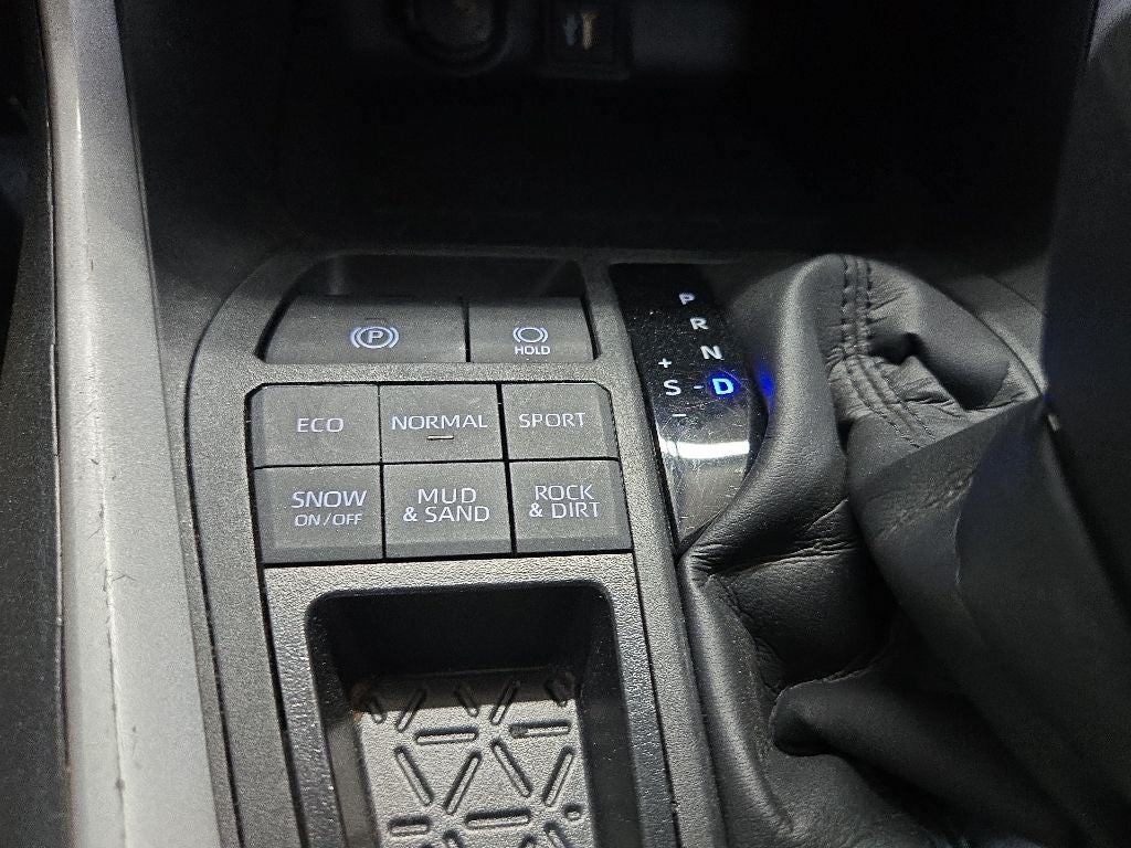 2024 Toyota RAV4 XLE AWD