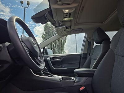 2024 Toyota RAV4 Hybrid XLE AWD