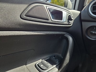2016 Ford Fiesta SE