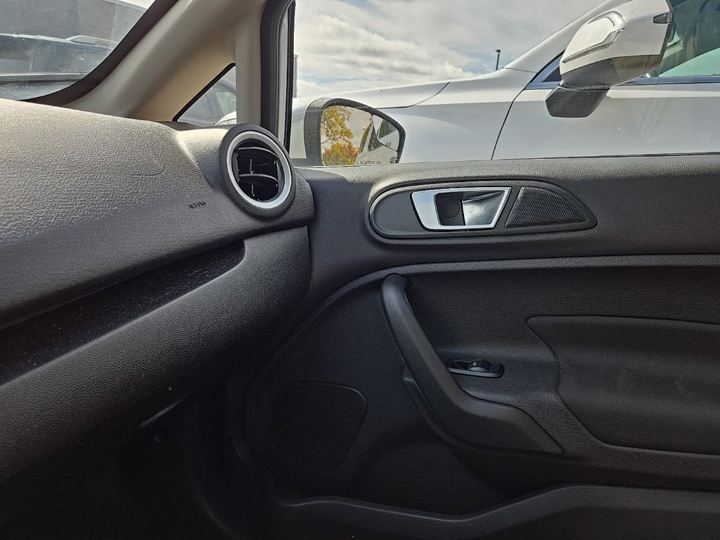 2016 Ford Fiesta SE