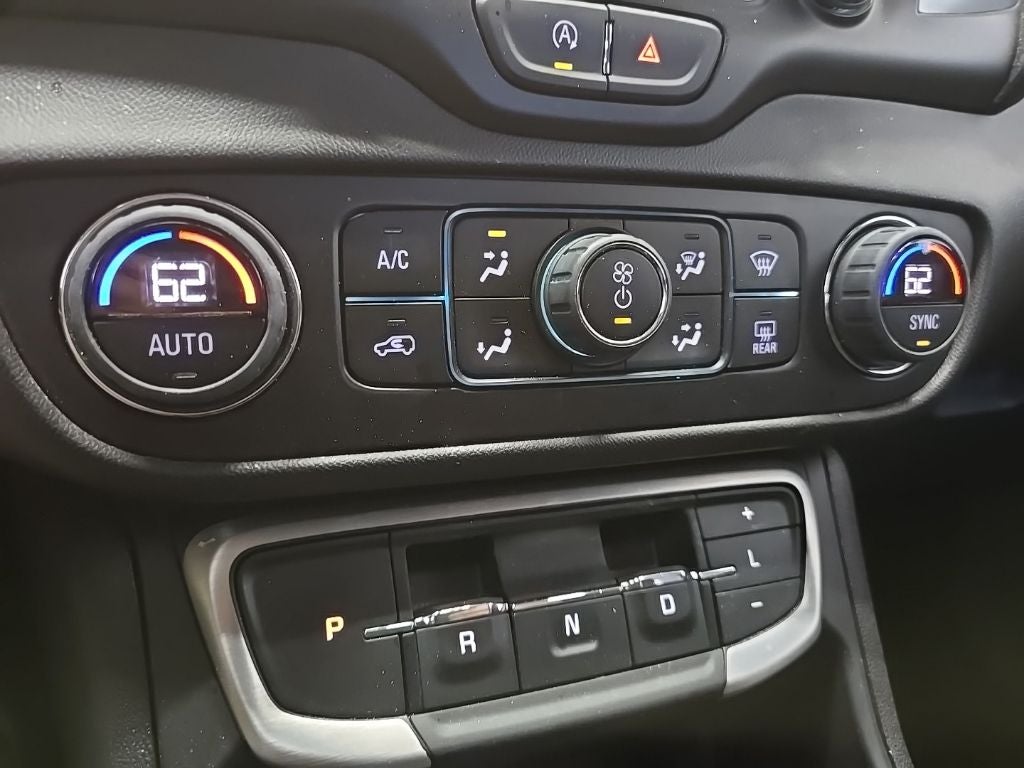 2024 GMC Terrain SLT AWD