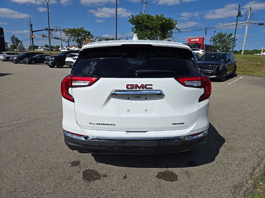 2024 GMC Terrain SLT AWD