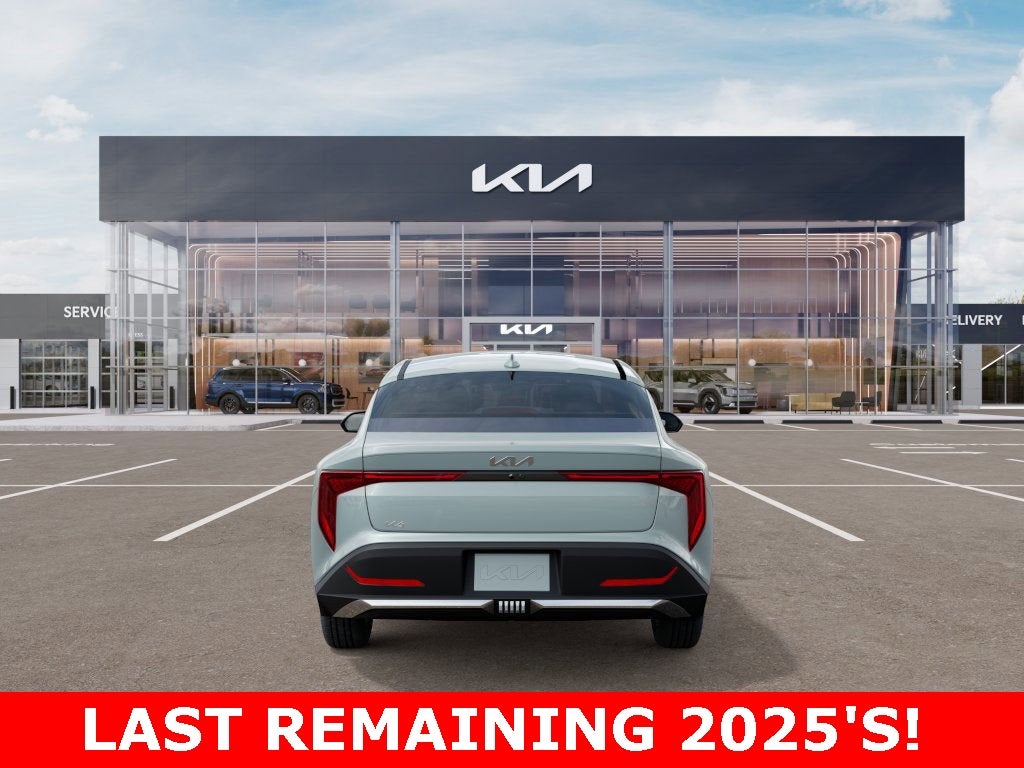 2025 Kia K4 LXS