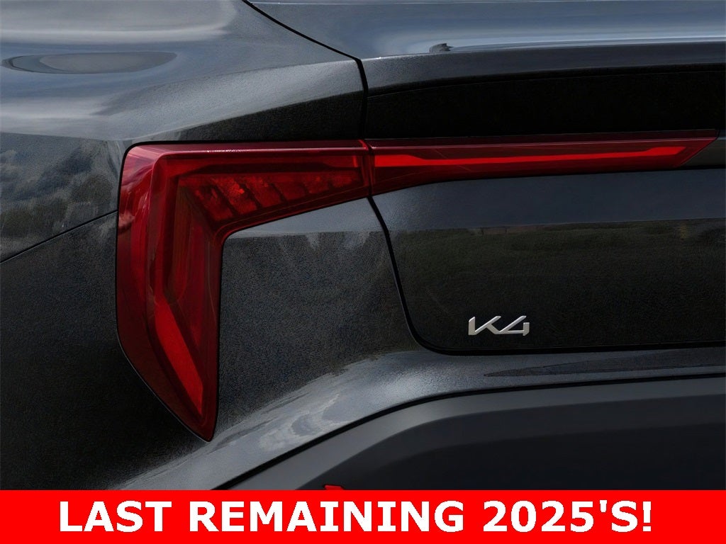 2025 Kia K4 LXS