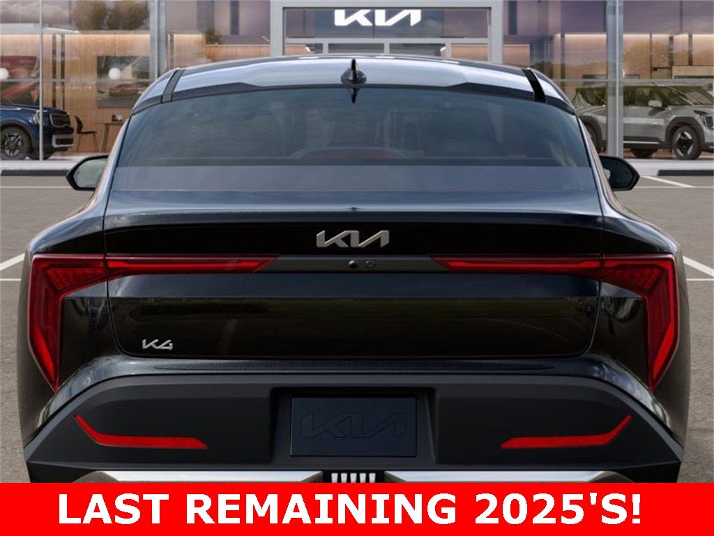 2025 Kia K4 LXS