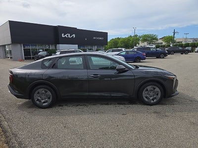 2025 Kia K4 LX