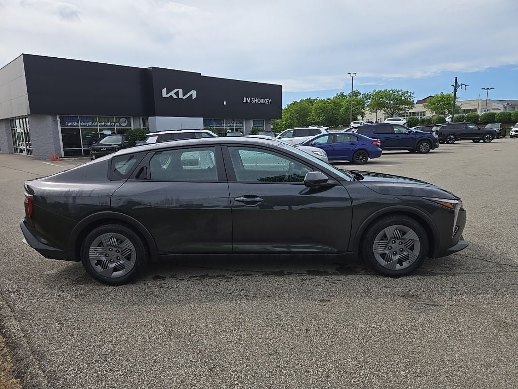 2025 Kia K4 LX