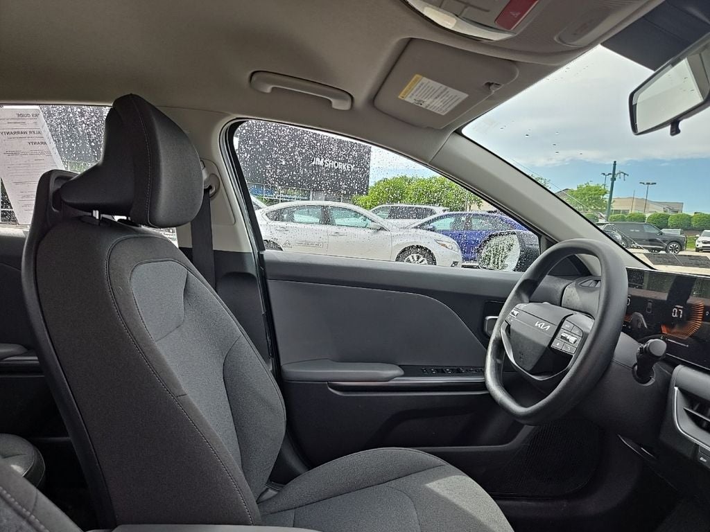 2025 Kia K4 LX