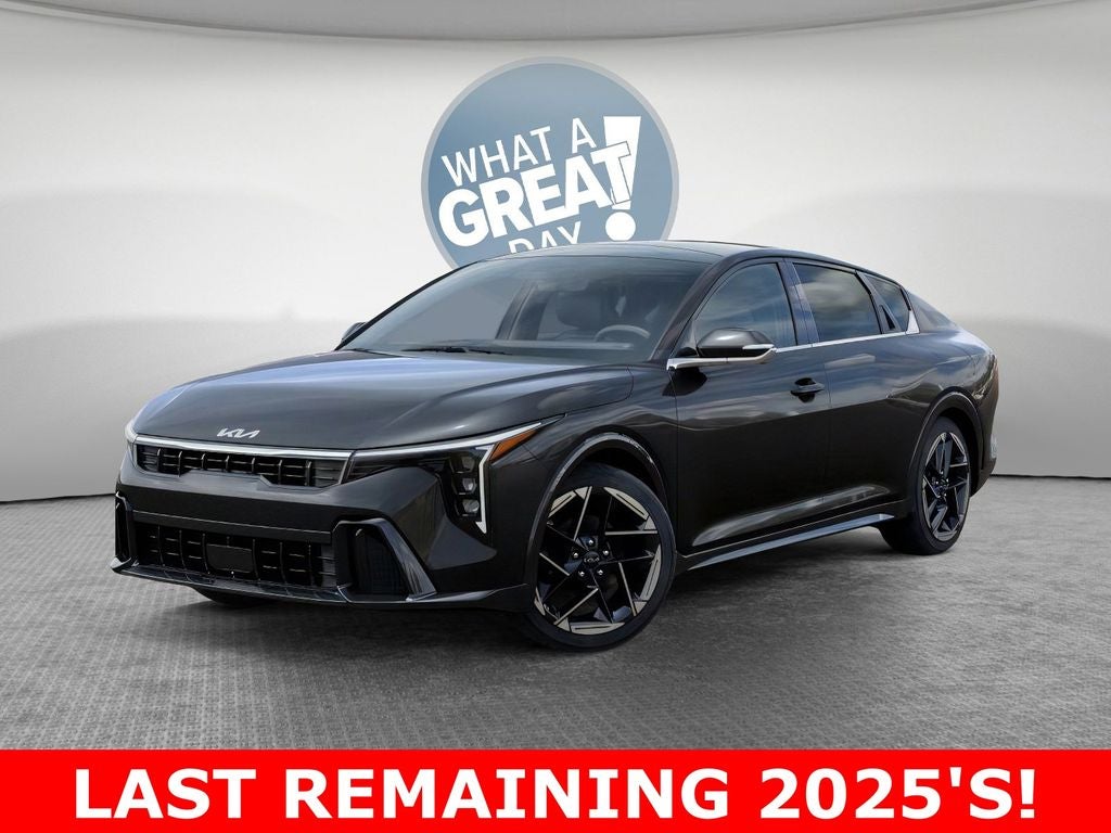 2025 Kia K4 GT-Line